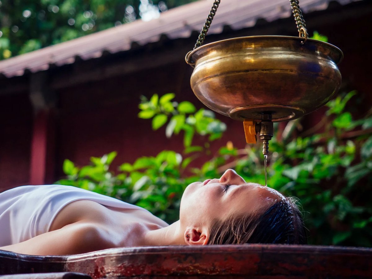 Luxury Ayurveda Retreat Kerala: The 2026 Guide to Bespoke Healing